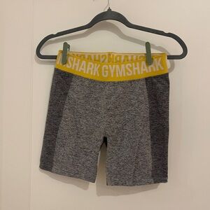 Gymshark Heather Gray Seamless Shorts with Yellow Waistband Accent